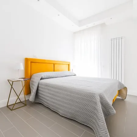 Wabi-sabi Flats Sorrento