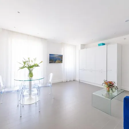 Wabi-sabi Flats Sorrento